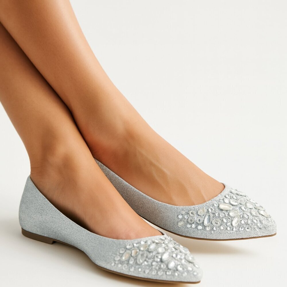 Lauren Lorraine Kelsey Women’s Silver Rhinestone Flats Pointed Toe Shoes 6.5/7.5